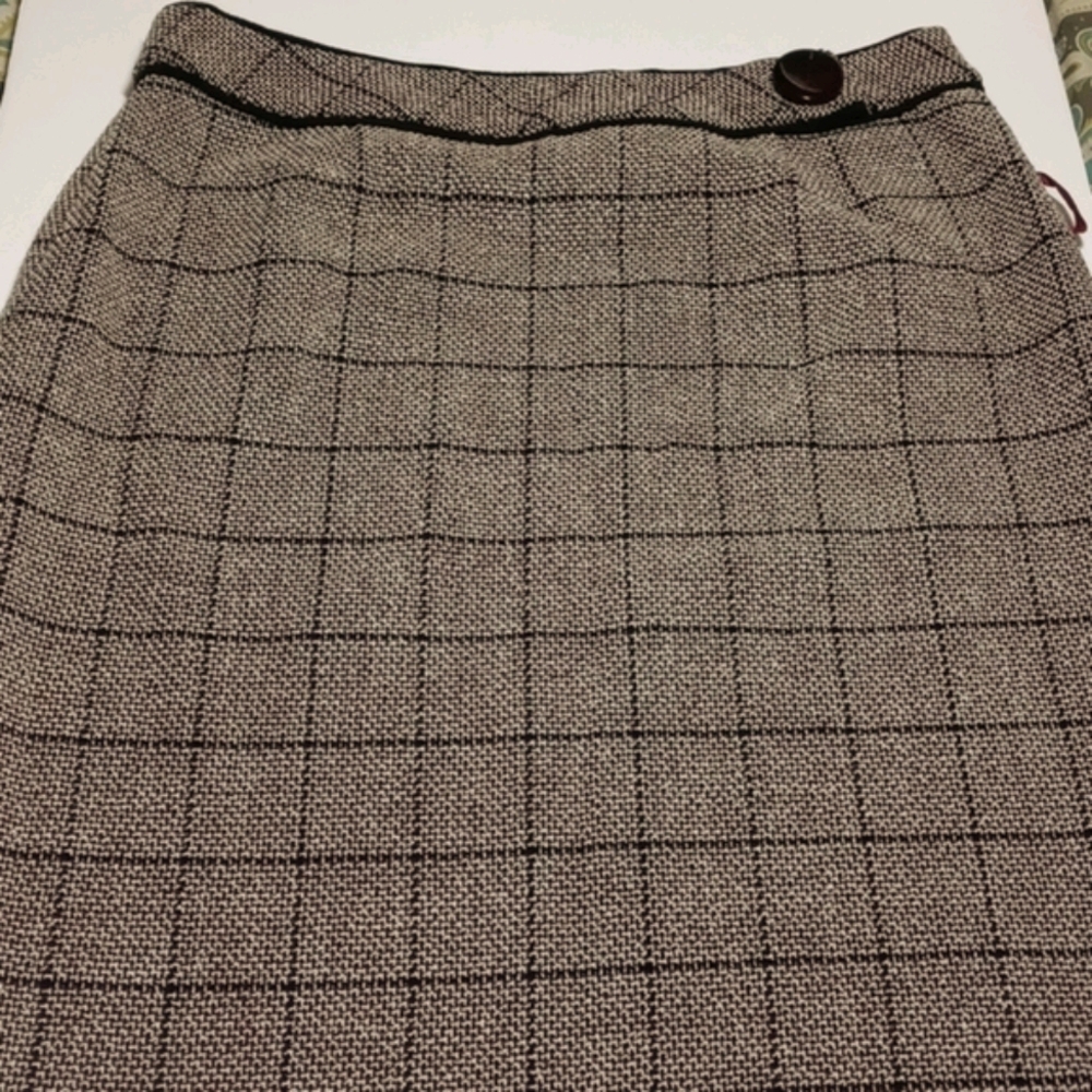 Katherine Kelly Woven Lined Skirt